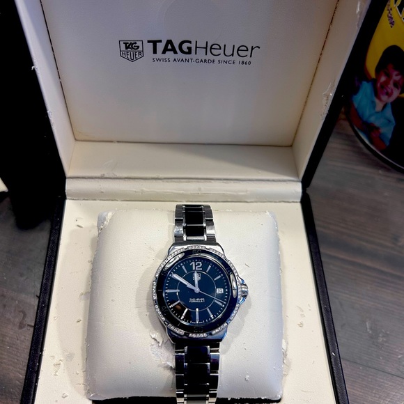 Tag Heuer Formula One Women’s Diamond Watch - Picture 1 of 7